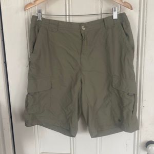 Columbia sportswear shorts men size 10L, new without tags.